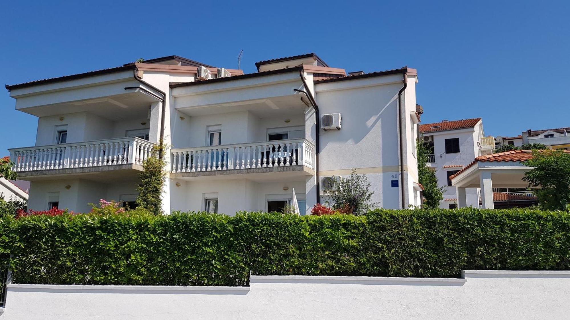 Apartments By The Sea Njivice, Krk - 5296 Extérieur photo